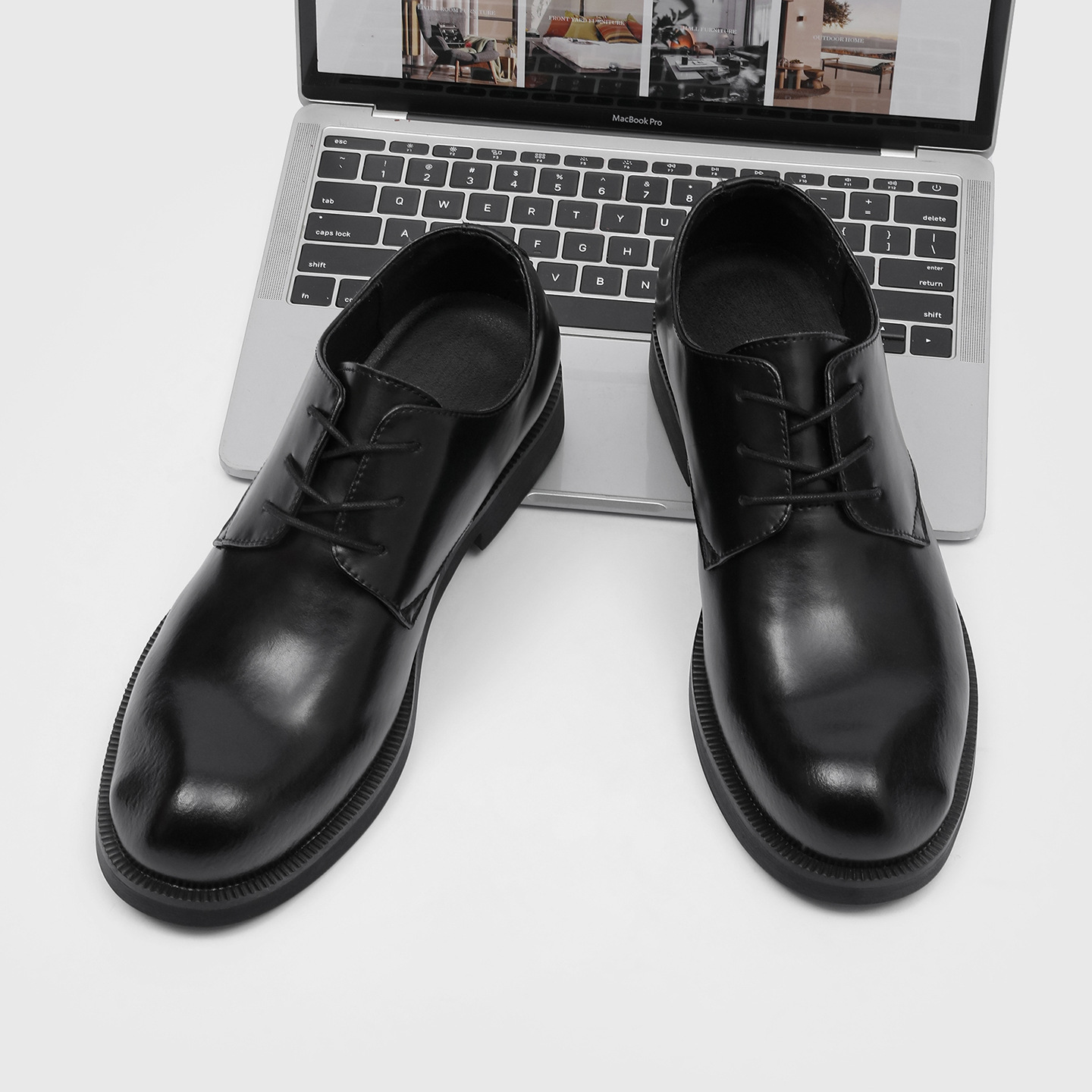 Classic Men‘s Groom Wedding Sh - огляд і ціна Men'S Grooming Oxford